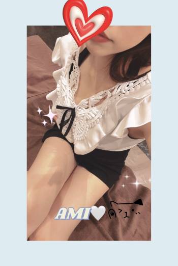 12時からです😌（2025/08/08 12:04）長谷川 あみのブログ画像