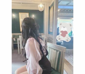 月曜日🐝🌼（2022/04/12 11:33）涼宮 まりんのブログ画像