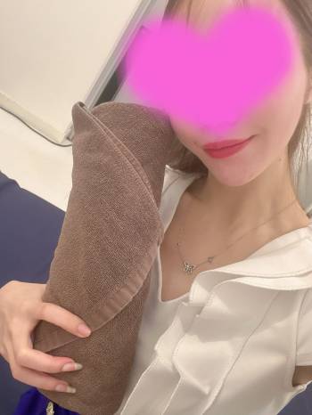 10月だね（2025/10/01 16:05）天野 ひびきのブログ画像