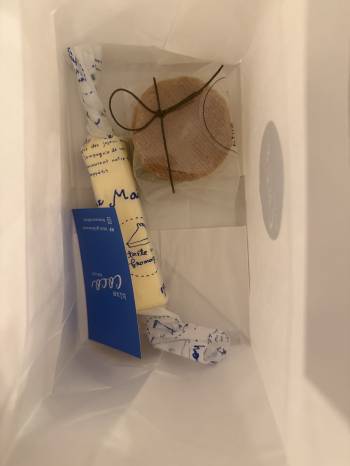 プレゼントありがと♡（2025/11/12 10:01）清水 りかのブログ画像